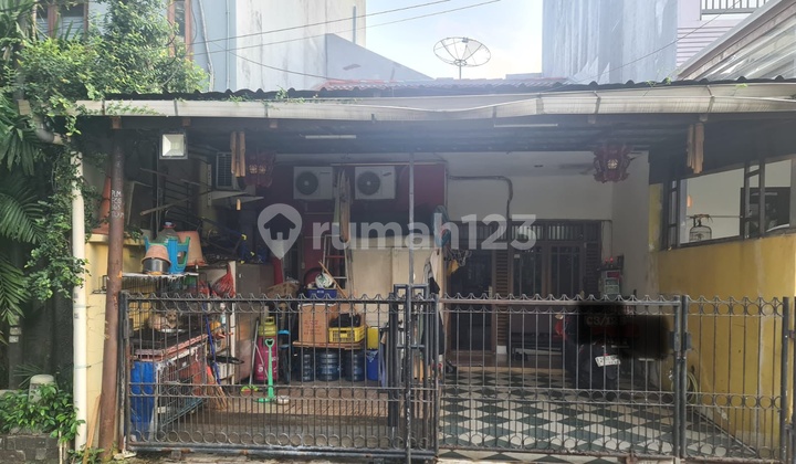Rumah 90m2 di Taman Kedoya Permai Jakarta Barat Jual Cepat 1