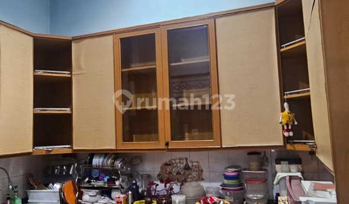 Rumah bagus dan nyaman 2 lantai di Taman Ratu,Duri Kepa Jakarta Barat 2