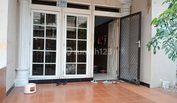 Rumah 2 Lantai Taman Ratu Jakarta Barat,dekat Pusat Kuliner Taman Ratu Dan Green Ville 2