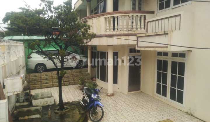 Rumah Hook Taman Ratu Jakarta Barat,Bisa untuk Usaha