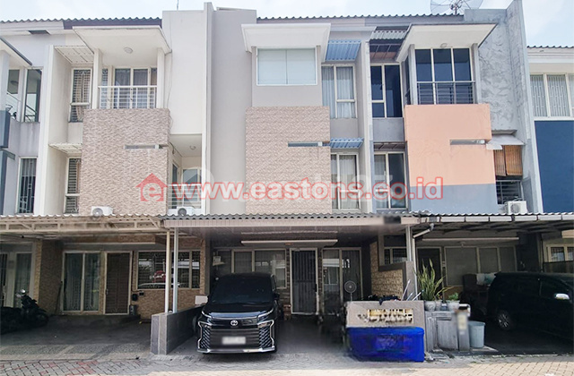 Rumah Bagus Unfurnished SHM Taman Grisenda, Jakarta Utara