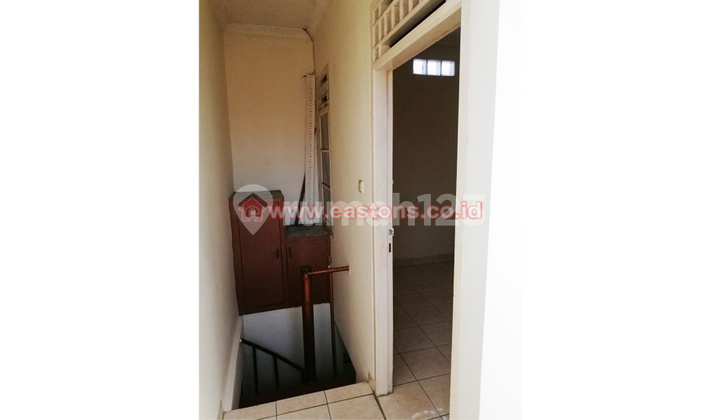 Good Semi Furnished Rental House with SHM in Taman Palem, West Jakarta Good Semi Furnished Rental House with SHM in Taman Palem, West Jakarta