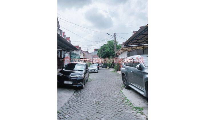 Dijual Rumah Murah 2 Lantai Bagus Unfurnished di Taman Palem, Jakarta Barat 2