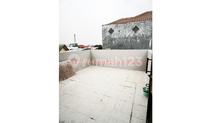 Nice House SHM Kalideres, West Jakarta 2