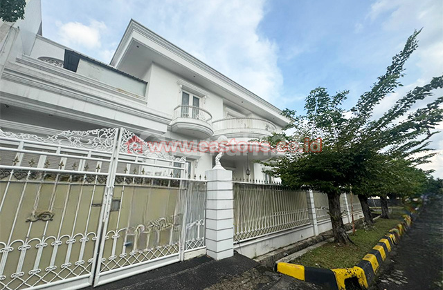 Rumah Bagus Unfurnished SHM Intercon, Jakarta Barat Rumah Bagus Unfurnished SHM Intercon, Jakarta Barat