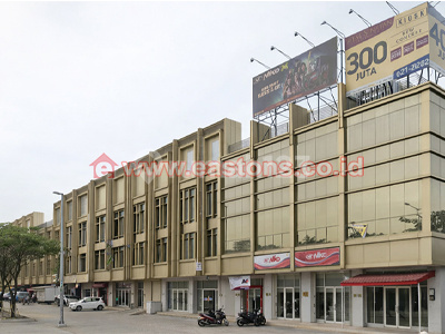 Dijual Ruko Golf Lake Cengkareng , Siap Huni, Dekat Akses Toll