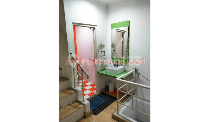 For Sale Shophouse in Mutiara Taman Palem, for Business, Office, Neat Building 2