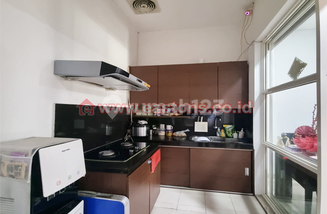 Rumah Bagus Unfurnished SHM Taman Grisenda, Jakarta Utara 2