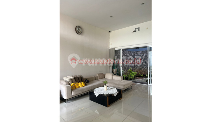 Dijual Rumah di Citra Garden, 3 Lantai, Bagus, Siap Huni 2