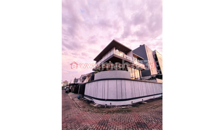 Dijual Rumah di Taman Surya Bebas Banjir Dekat dengan Bandara