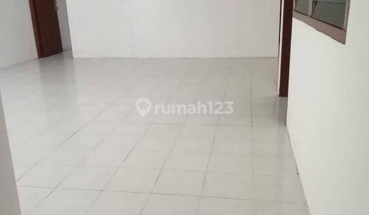 Rumah Lama Siap Huni di Pluit Murni, Jakarta Utara 1