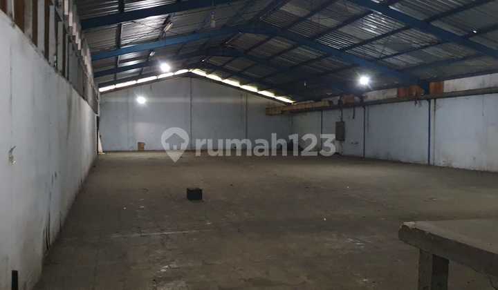 Gudang Daerah Lio Baru, Batu Ceper Tangerang