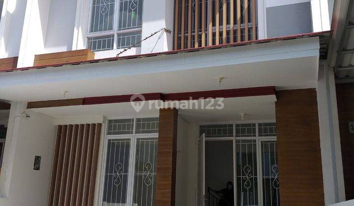 Rumah 2 lantai dekat Mal Ciputra Citra Raya Tangerang 1