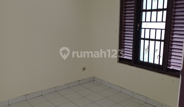 Rumah Strategis Lingkungan Nyaman di Citra Raya Tangerang 2