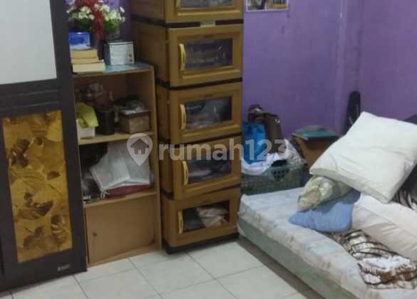 Strategic 1.5-Story House Ready to Occupy in Lippo Karawaci Tangerang 2