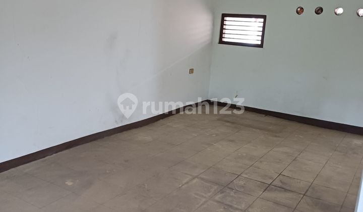 kamar tidur rumah gandeng 2 lantai ciledug