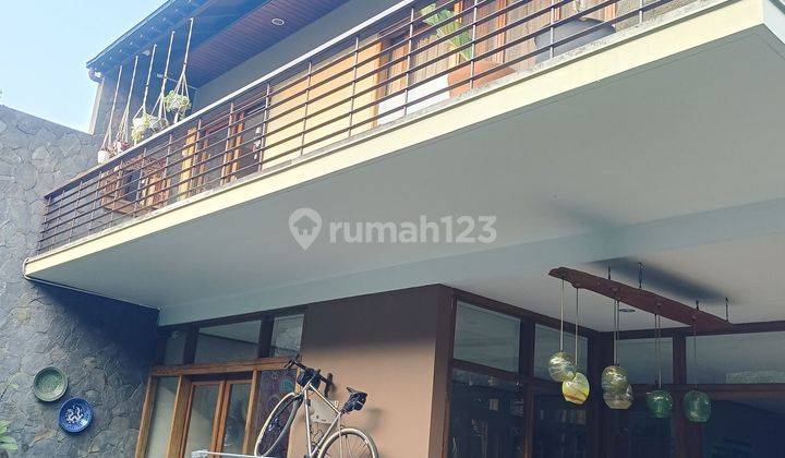 Rumah dijual di Ciumbuluit Bandung 2