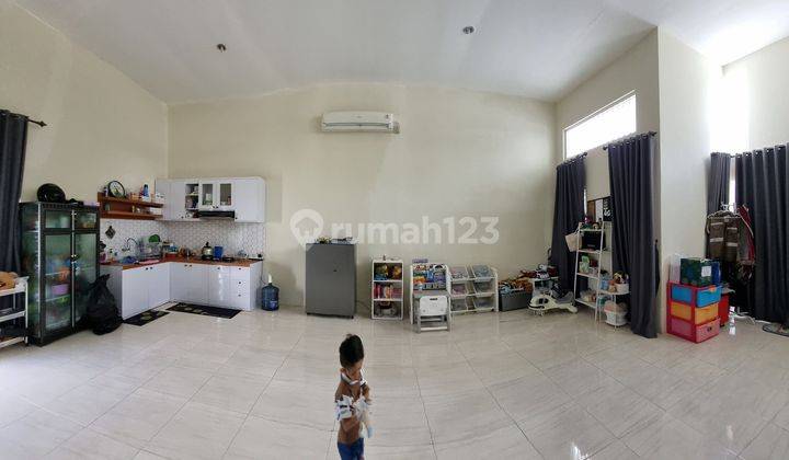 Rumah Komplek Grand Valencia Regency, Kel Banjarbaru Utara,kec Sungai Ulin,kota Banjarbaru, Kalimantan Selatan Rumah 1