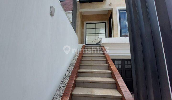 Rumah Baru Siap Huni Di Kesehatan Bintaro Jakarta Selatan  1