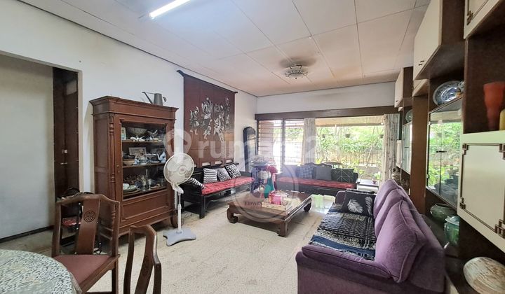 Old Cheap House in Radio Dalam Kebayoran Baru South Jakarta