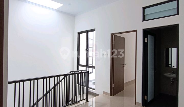 Rumah Baru Brand New di Kavling Dki Meruya Jakarta Barat 2