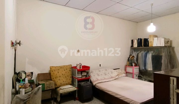 Rumah Lama Rapi Terawat di Bendungan Hilir Jakarta Pusat