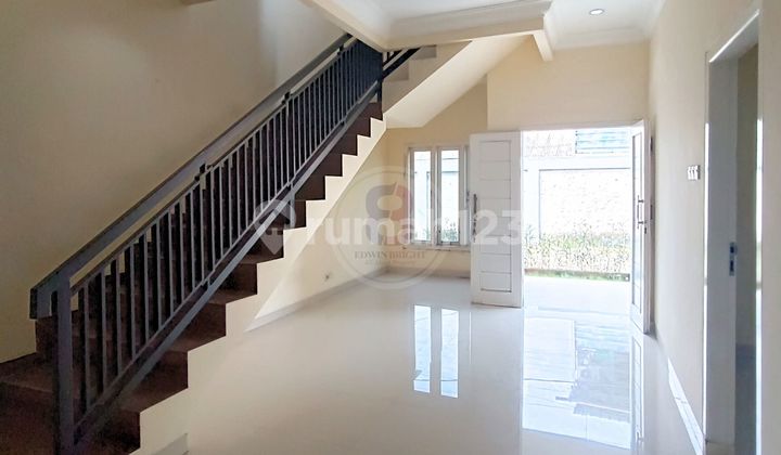 Rumah Dekat Sekolah Bpk Penabur Dekat Sektor 7 Kebayoran Bintaro 2