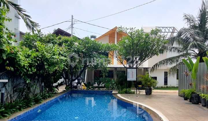 New Corner House with Clubhouse Facilities Near Bintaro and Jakarta 2