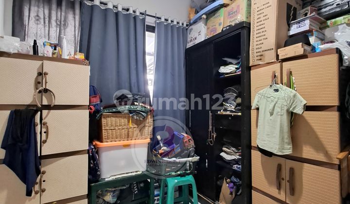 Affordable Cluster House by the Road Near Puri Beta Busway Stop Ciledug