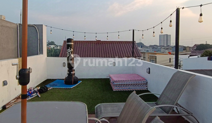 Rumah Cantik Siap Huni Ada Rooftop Dekat Mall Bintaro Exchange Rumah Cantik Siap Huni Ada Rooftop Dekat Mall Bintaro Exchange