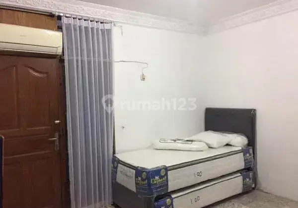 Jtk, Dijual Rumah Kos 2 Lantai di Green Ville, Jakarta Barat 2