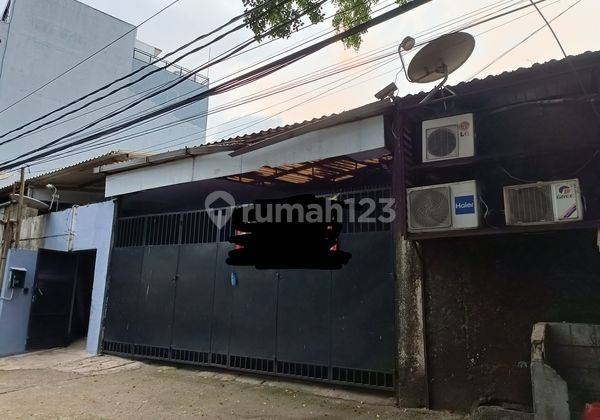 Jtk, Dijual Rumah Berikut Gudang di Daerah Arteri Kebayoran Lama 2