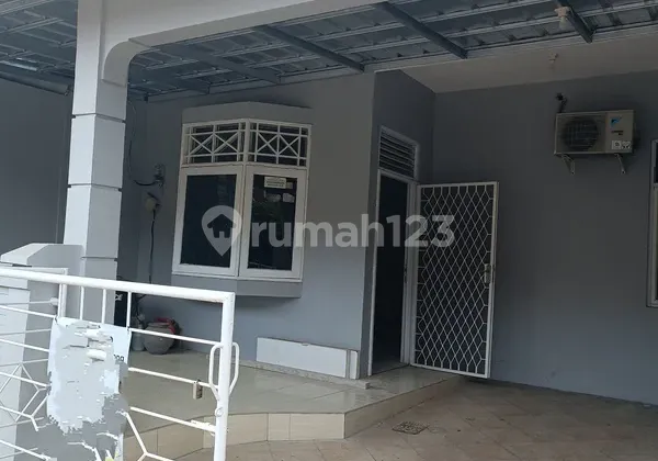 Jtk, Dijual Rumah di Villa Pamulang 