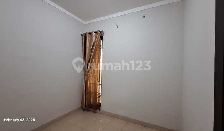Dn, Dijual Rumah Bagus SHM di Fortune Spring, Graha Raya 2