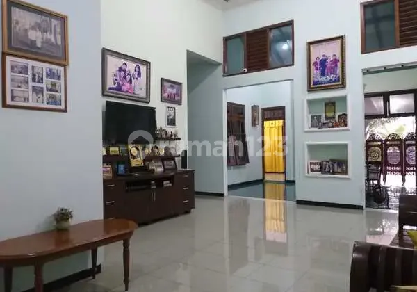 Rn, Dijual Rumah Bagus di Sleman, Yogyakarta