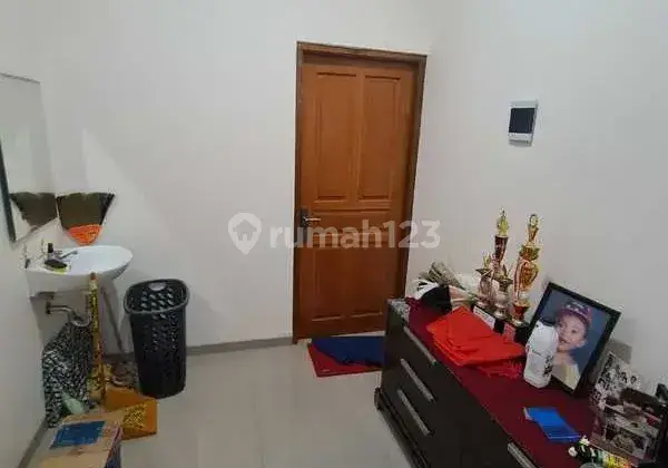 Jtk, Dijual Rumah Bagus di Cluster Taman Telaga Mediterania 2