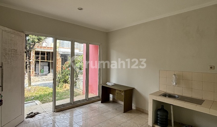 Dijual Cepat Rumah Siap Huni Di Fortune Breeze, Graha Raya