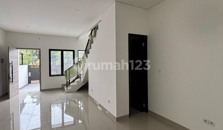 Dijual Rumah Baru Gress Di Villa Melati Mas