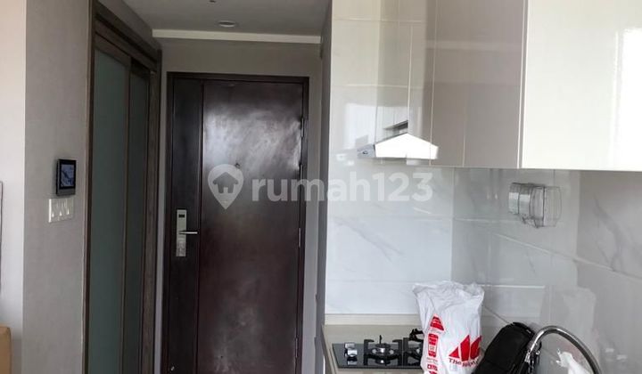 For sale Sky House BSD apartment, Tangerang, studio type.