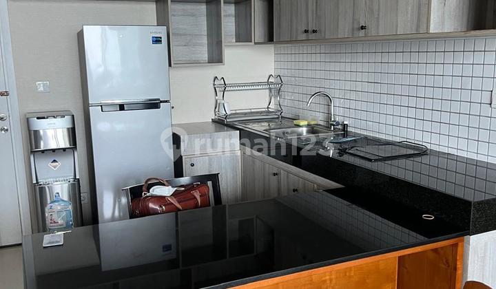 Cheap Sale 1 Unit Apartement Paddington Height. 2 BR. 20th Floor. Area 76.2 M². Furnished. Nice. A Step Away to Binus. 2