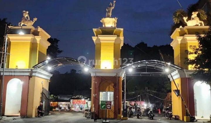 Rumah Daerah Kebon Jeruk Di Perum Permata Regency , Srengseng , Kelapa Dua , Kembangan Jakarta Barat. Dekat Taman.  2