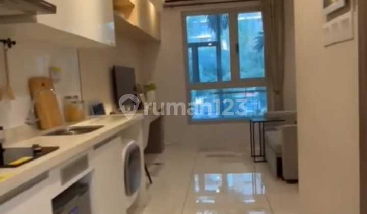 1 Unit Sky House Alam Sutera Apartment, South Tangerang. Studio Type, 35th Floor.