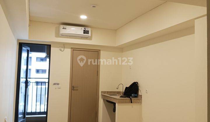 Dijual Cepat 1 Unit Apartemen Meikarta Type Studio. District 1 .lantai 3. Luas 22,5m² 1