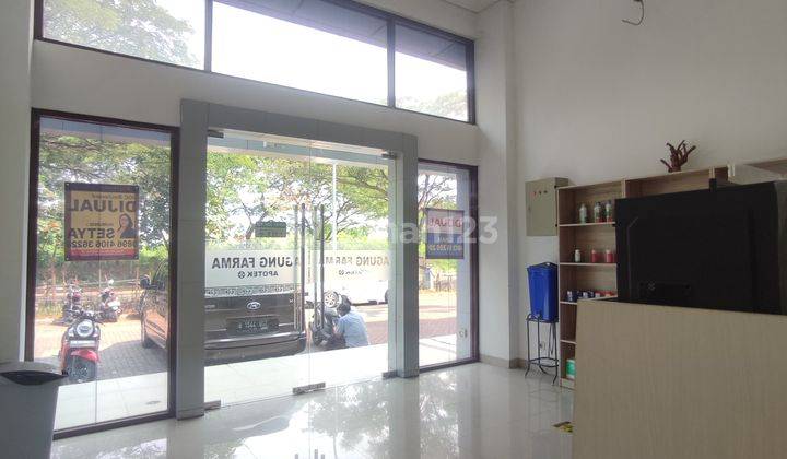 Sty, Dijual Rukan Avenue, Jakarta Garden City Cakung 2