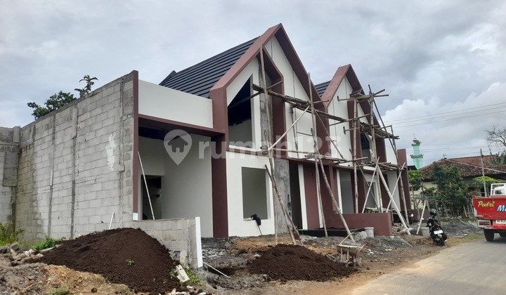 UTARA PASAR GODEAN DESAIN SKANDINAVIAN SHM 1