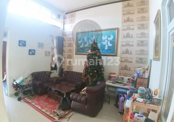 Ready-to-occupy house in Wanamas Residence