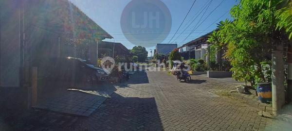 Ready-to-occupy house in Wanamas Residence 2