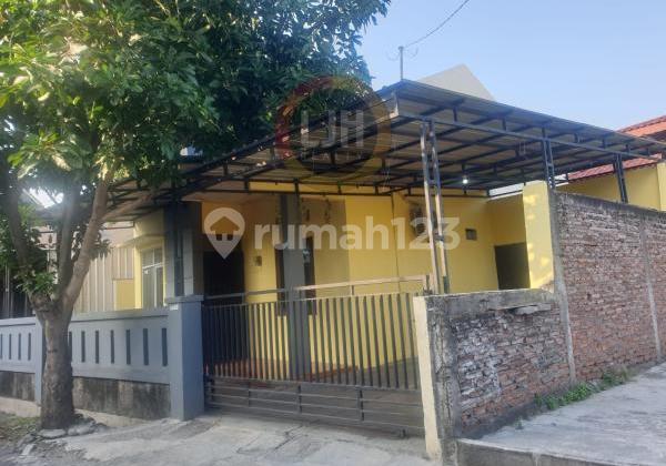 Rumah siap huni di Singa Cluster 1