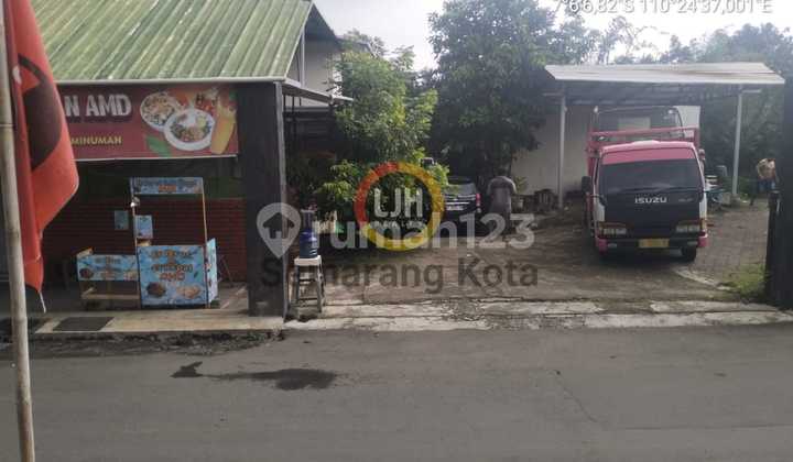 Plot in Pudak Payung 2