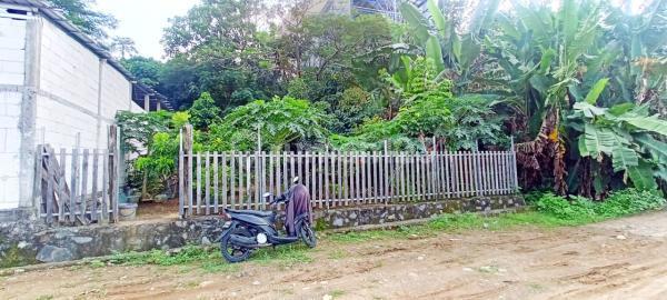 Plot on Untung Suropati Street 1